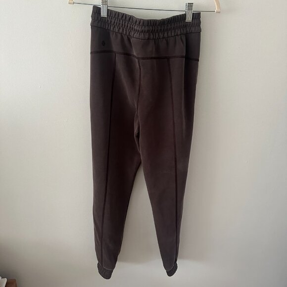 Lululemon Brushed Softstreme High-rise Jogger Espresso / Mushroom Brown Size 4 - Picture 8 of 11